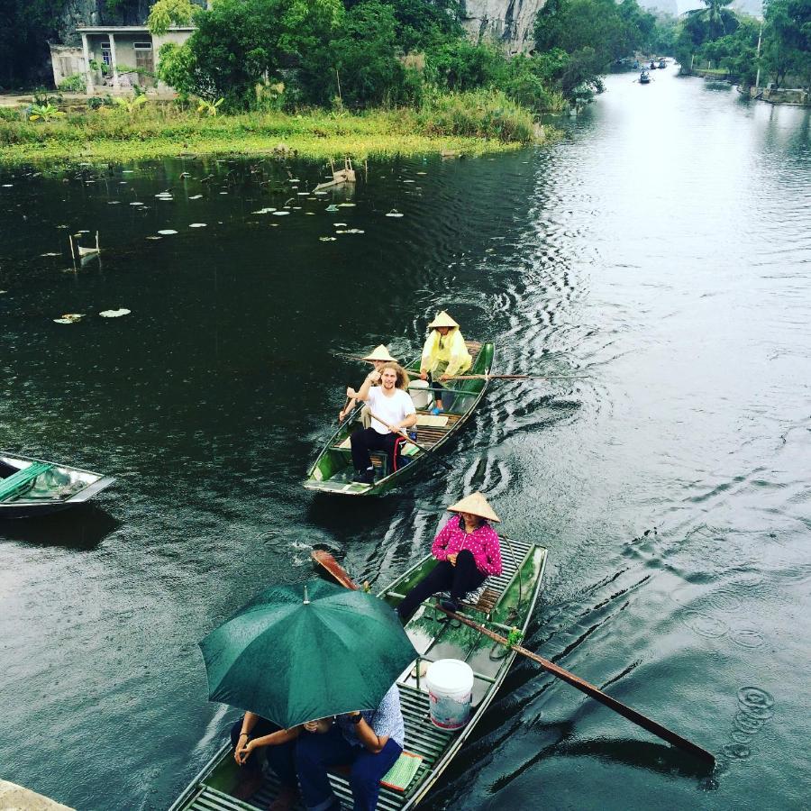 Trang An Precious Homestay นิญบิ่ญ ภายนอก รูปภาพ